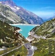 免费一区二区三区四区-探索网络资源的新维度，免费一区、二区、三区、四区的奥秘